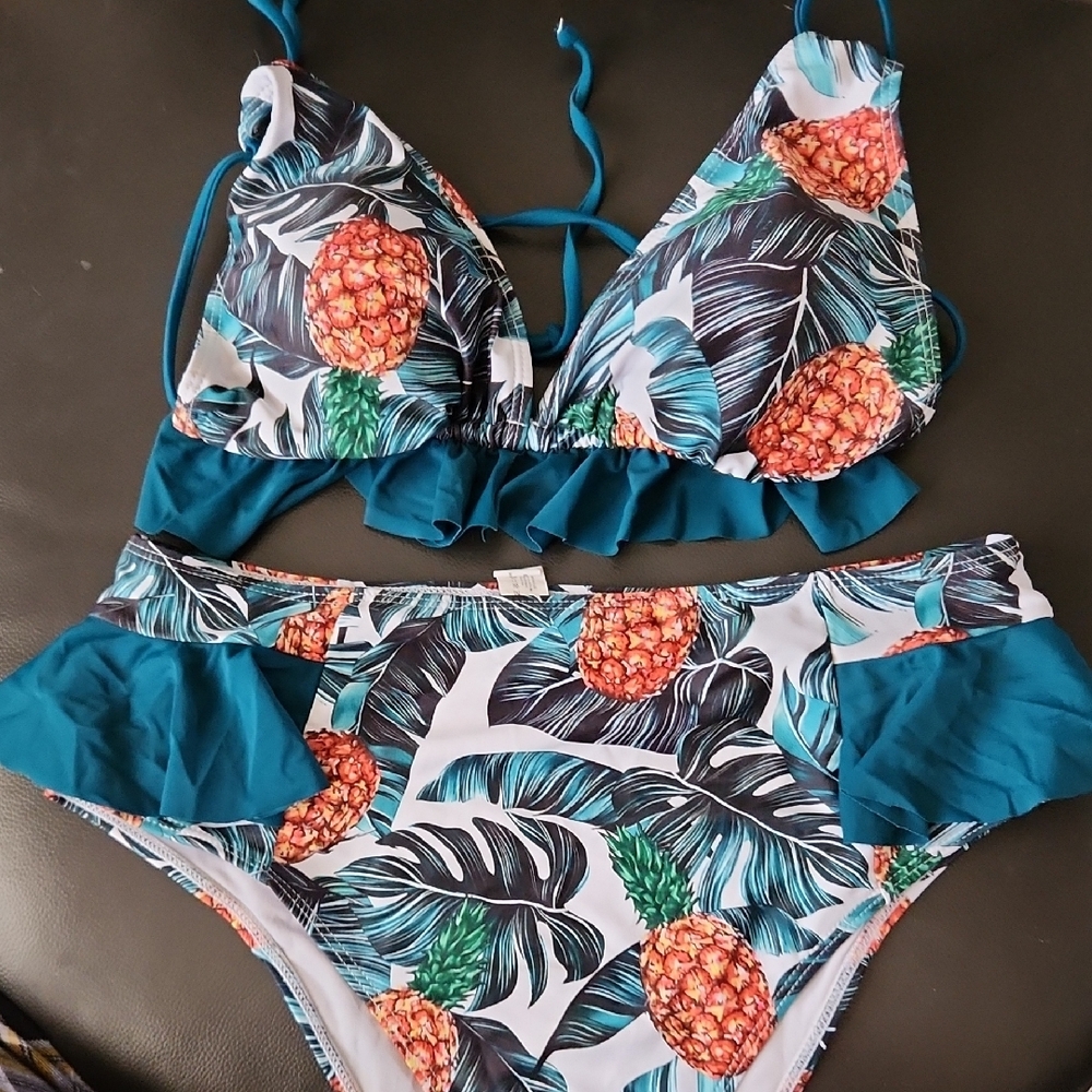 Tropical Pineapple Print Bikini Set